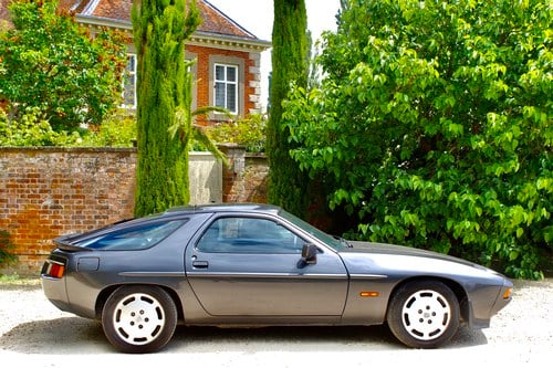 1983 Porsche 928 S Te koop (foto 3 van 82)