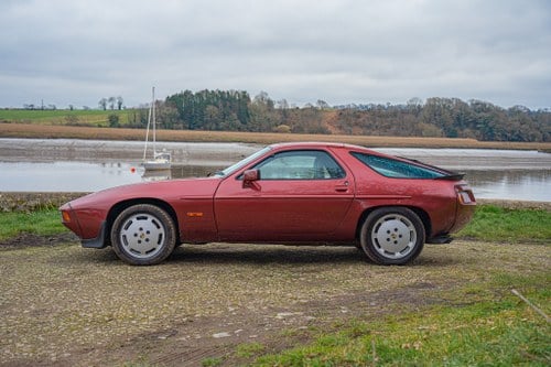 1986 Porsche 928 S2 Auto à venda (imagem 7 de 205)