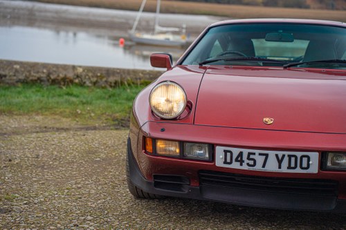 1986 Porsche 928 S2 Auto à venda (imagem 138 de 205)