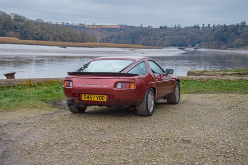 1986 Porsche 928 S2 Auto à venda (imagem 10 de 205)