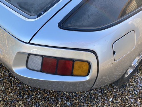 1979 Porsche 928 Te koop (foto 129 van 260)