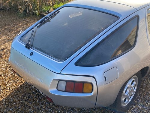 1979 Porsche 928 Te koop (foto 128 van 260)