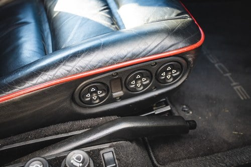 1989 Porsche 928 S4 For Sale (picture 24 of 60)