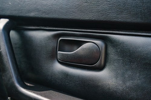 1989 Porsche 944 Cabriolet S2 à vendre (picture 21 of 141)