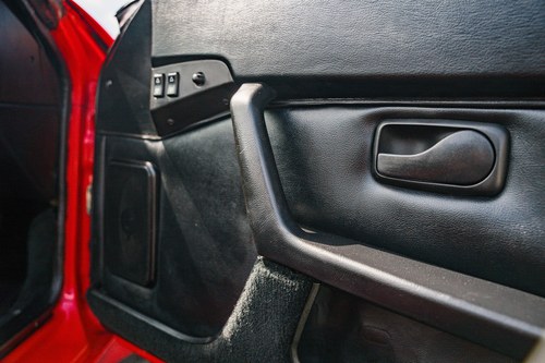 1989 Porsche 944 Cabriolet S2 à vendre (picture 18 of 141)