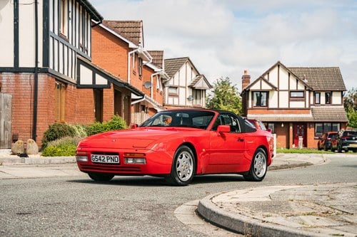 1989 Porsche 944 Cabriolet S2 à vendre (picture 7 of 141)