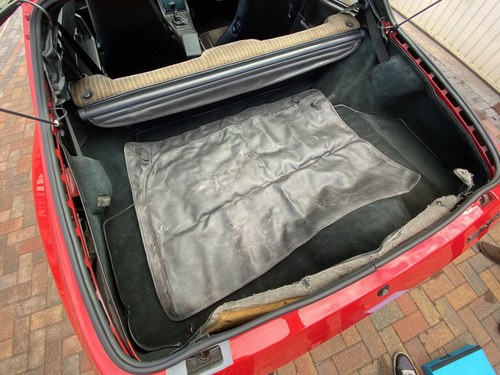 1989 Porsche 944 Lux zum Verkauf (Bild 56 von 136)