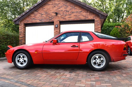 1989 Porsche 944 Lux zum Verkauf (Bild 10 von 136)