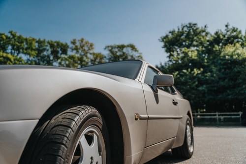 1989 Porsche 944 S2 In vendita (immagine 87 di 148)
