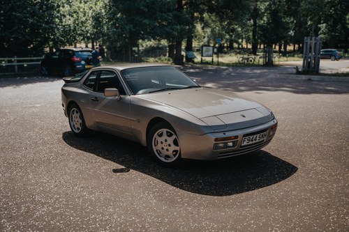 1989 Porsche 944 S2 In vendita (immagine 2 di 148)