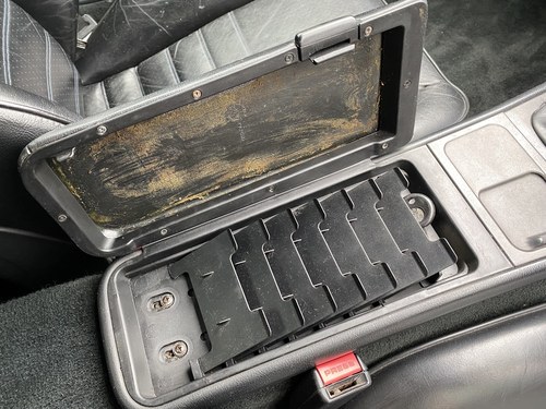 1990 Porsche 944 S2 Te koop (foto 50 van 232)