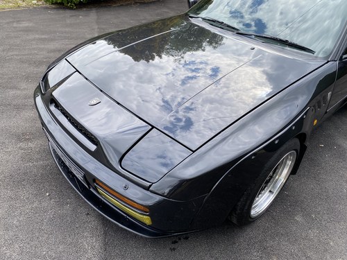 1990 Porsche 944 S2 Te koop (foto 117 van 232)