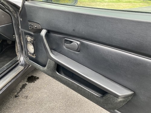 1990 Porsche 944 S2 Te koop (foto 53 van 232)