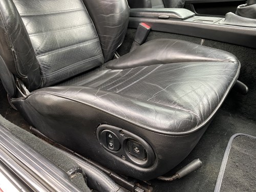 1990 Porsche 944 S2 Te koop (foto 62 van 232)