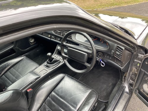1990 Porsche 944 S2 Te koop (foto 29 van 232)