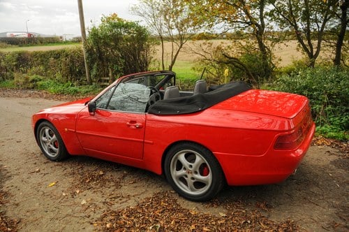 1992 Porsche 944 Turbo Cabriolet In vendita (immagine 8 di 241)