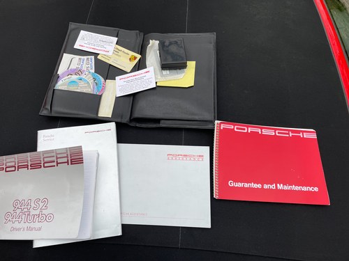 1992 Porsche 944 Turbo Cabriolet In vendita (immagine 225 di 241)