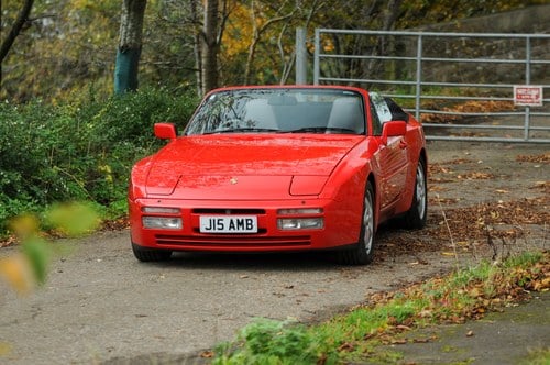 1992 Porsche 944 Turbo Cabriolet In vendita (immagine 29 di 241)