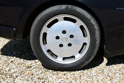 RESERVE LOWERED - 1988 Porsche 944 Turbo For Sale (picture 15 of 93)