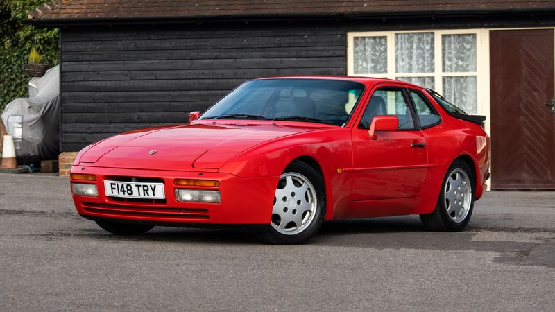 1988 Porsche 944 Turbo Manual For Sale (picture 1 of 126)