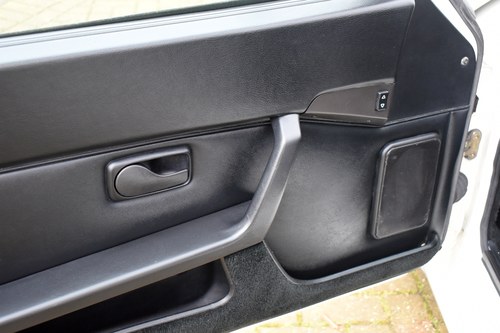 1990 Porsche 944 Turbo In vendita (immagine 54 di 170)