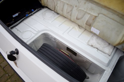 1990 Porsche 944 Turbo In vendita (immagine 74 di 170)