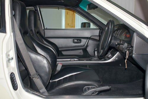 1990 Porsche 944 Turbo In vendita (immagine 30 di 170)