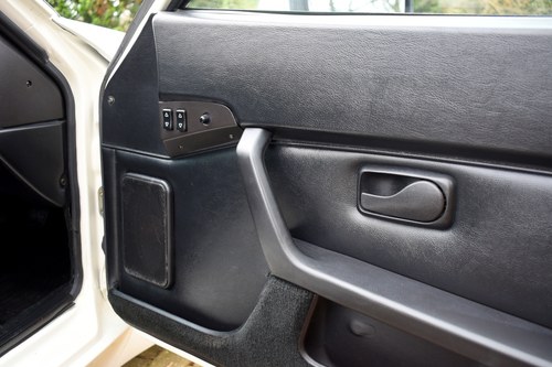 1990 Porsche 944 Turbo In vendita (immagine 55 di 170)