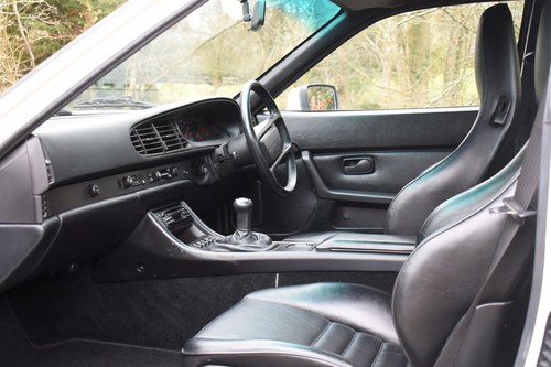 1990 Porsche 944 Turbo In vendita (immagine 29 di 170)