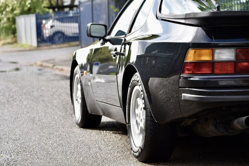 1985 Porsche 944 For Sale (picture 184 of 232)