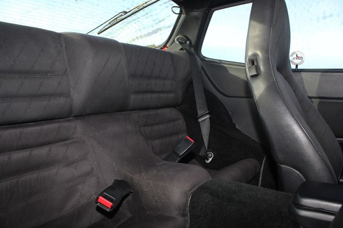 1987 Porsche 944 till salu (bild 57 av 154)