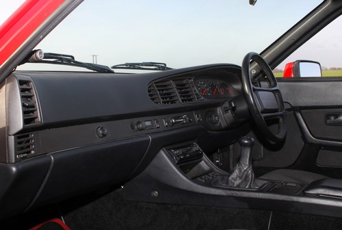 1987 Porsche 944 till salu (bild 67 av 154)