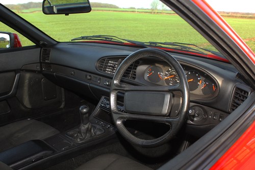 1987 Porsche 944 till salu (bild 42 av 154)