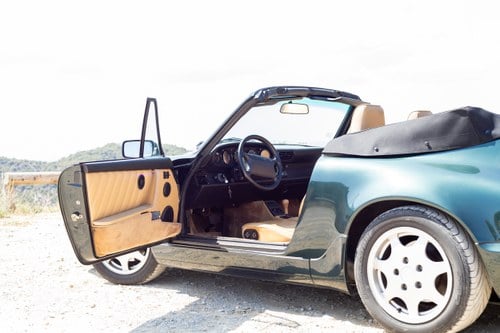 1989 Porsche 964 Cabriolet zum Verkauf (Bild 22 von 79)