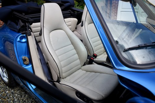 1990 Porsche 911 (964) Carrera 4 cabriolet à venda (imagem 32 de 144)
