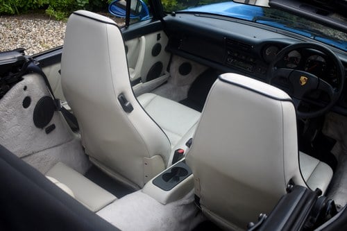 1990 Porsche 911 (964) Carrera 4 cabriolet à venda (imagem 59 de 144)