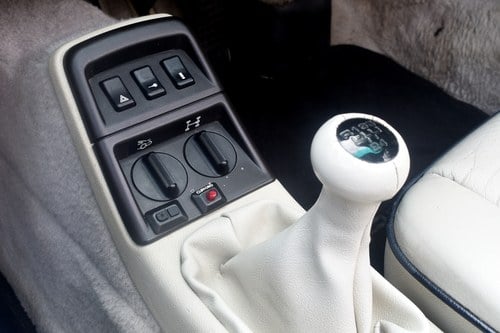 1990 Porsche 911 (964) Carrera 4 cabriolet à venda (imagem 53 de 144)