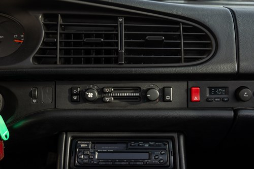 1994 Porsche 968 Cabriolet In vendita (immagine 26 di 114)