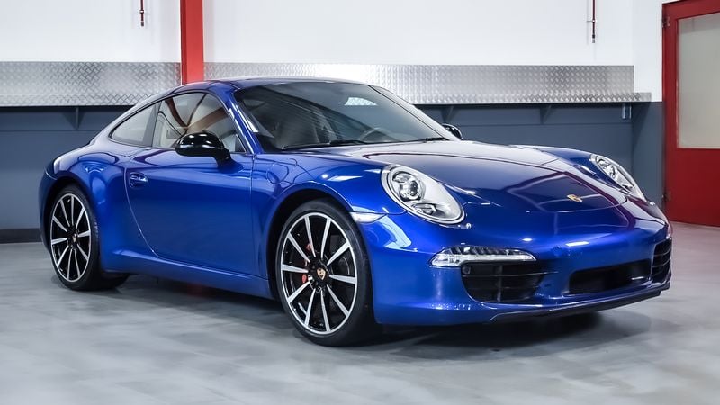 2013 Porsche 911 Carrera  PDK Coupe () LHD For Sale By Auction