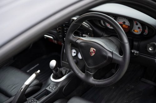 2001 Porsche 911 (996) Turbo Te koop (foto 30 van 186)