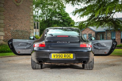 2000 Porsche 996 Carrera 4 (Manual) à vendre (picture 23 of 76)