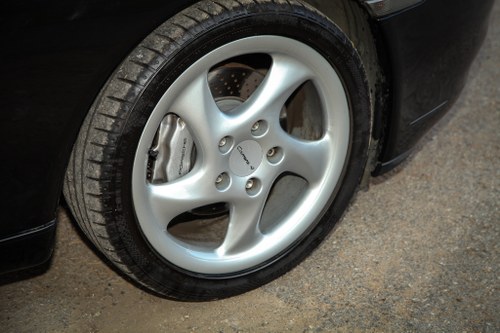 2000 Porsche 996 Carrera 4 (Manual) à vendre (picture 30 of 76)