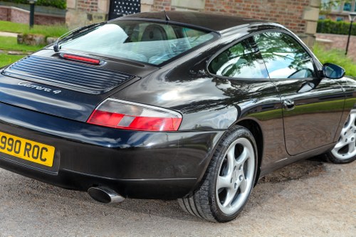 2000 Porsche 996 Carrera 4 (Manual) à vendre (picture 61 of 76)