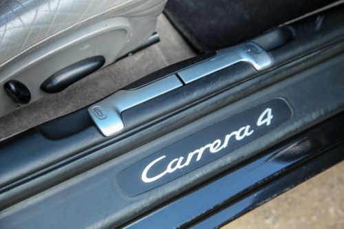 2000 Porsche 996 Carrera 4 (Manual) à vendre (picture 43 of 76)