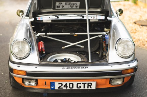 1973 Porsche 911 S 2.7 Martini Race Replica In vendita (immagine 41 di 103)