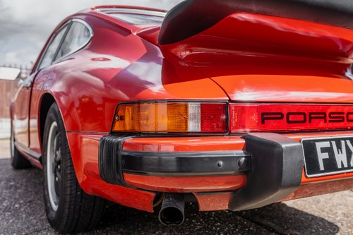 1974 Porsche 911 Coupé 2.7-litre (LHD) In vendita (immagine 93 di 150)