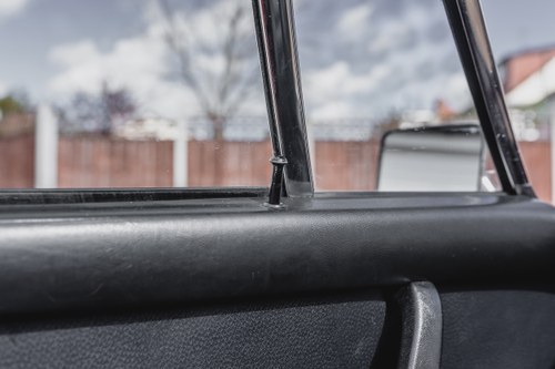 1974 Porsche 911 Coupé 2.7-litre (LHD) In vendita (immagine 26 di 150)