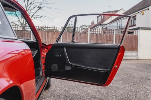 1974 Porsche 911 Coupé 2.7-litre (LHD) In vendita (immagine 59 di 150)