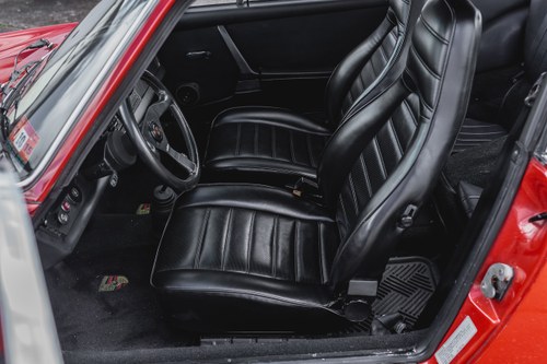 1974 Porsche 911 Coupé 2.7-litre (LHD) In vendita (immagine 35 di 150)