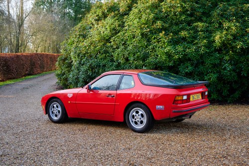 1986 Porsche 944 Te koop (foto 19 van 136)